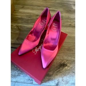 Roger Vivier Pink Satin Pumps